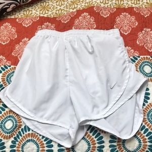 White nike shorts